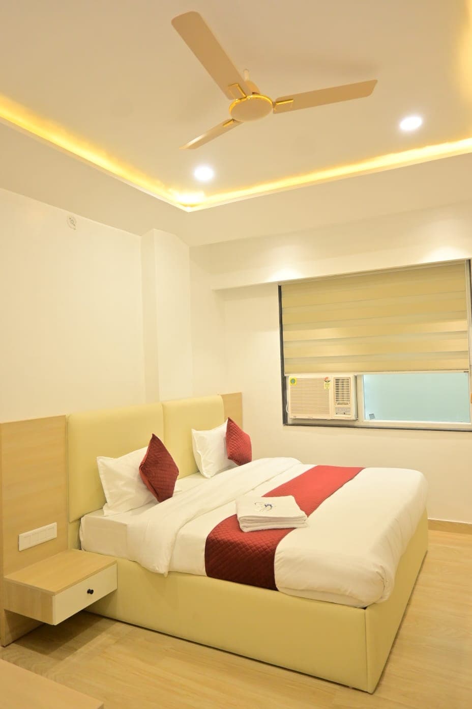 Standard Room — view 5