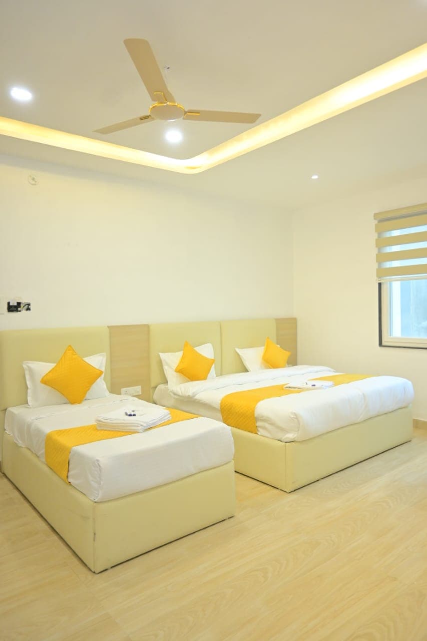 Triple Bed Room